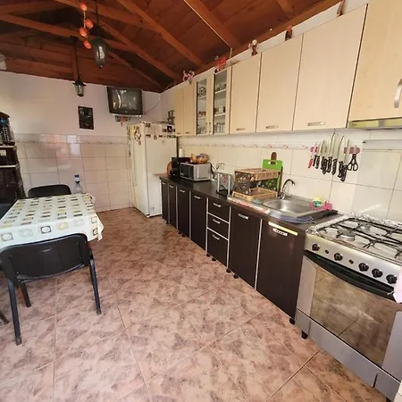 Casacamelia 3*