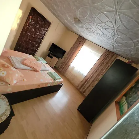 Casacamelia 3*